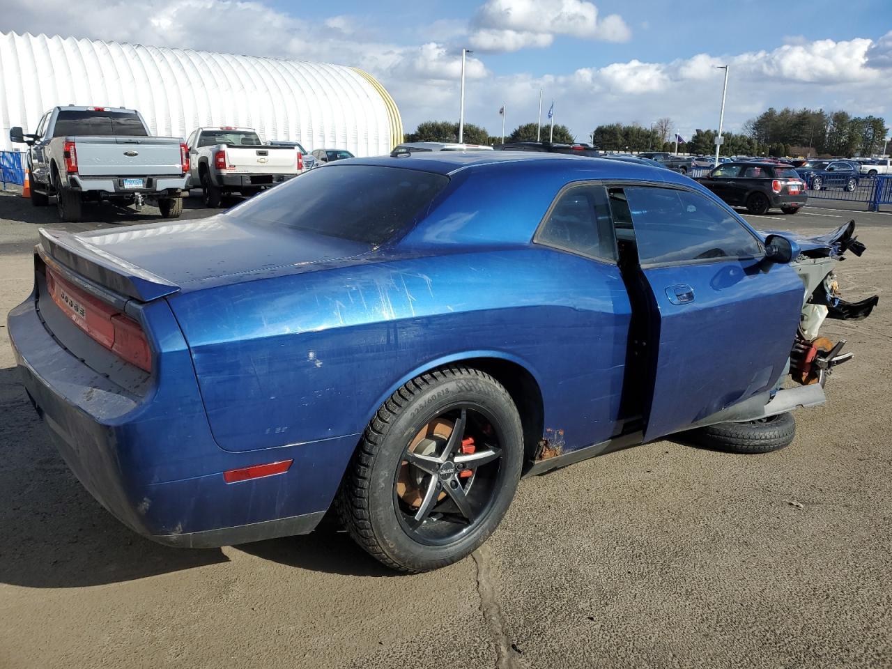 2010 Dodge Challenger - Image 3