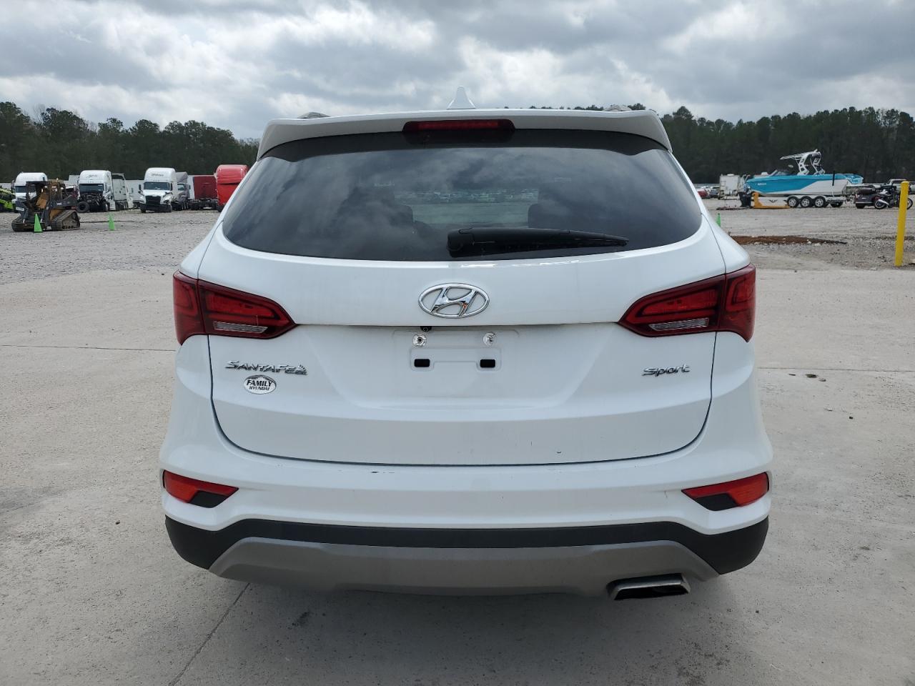 2017 Hyundai Santa Fe - Image 6