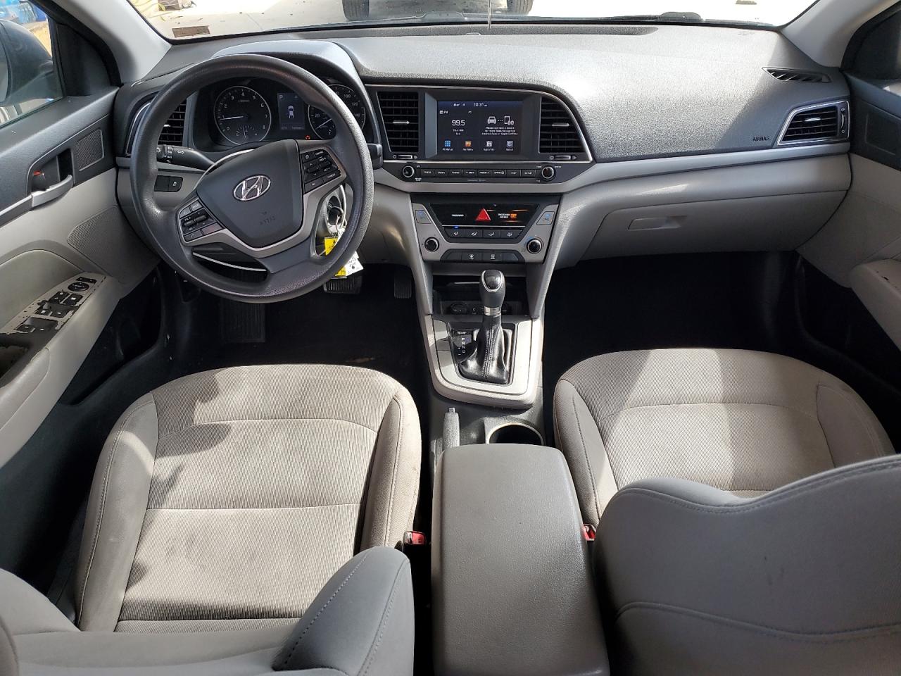 2018 Hyundai Elantra - Image 8