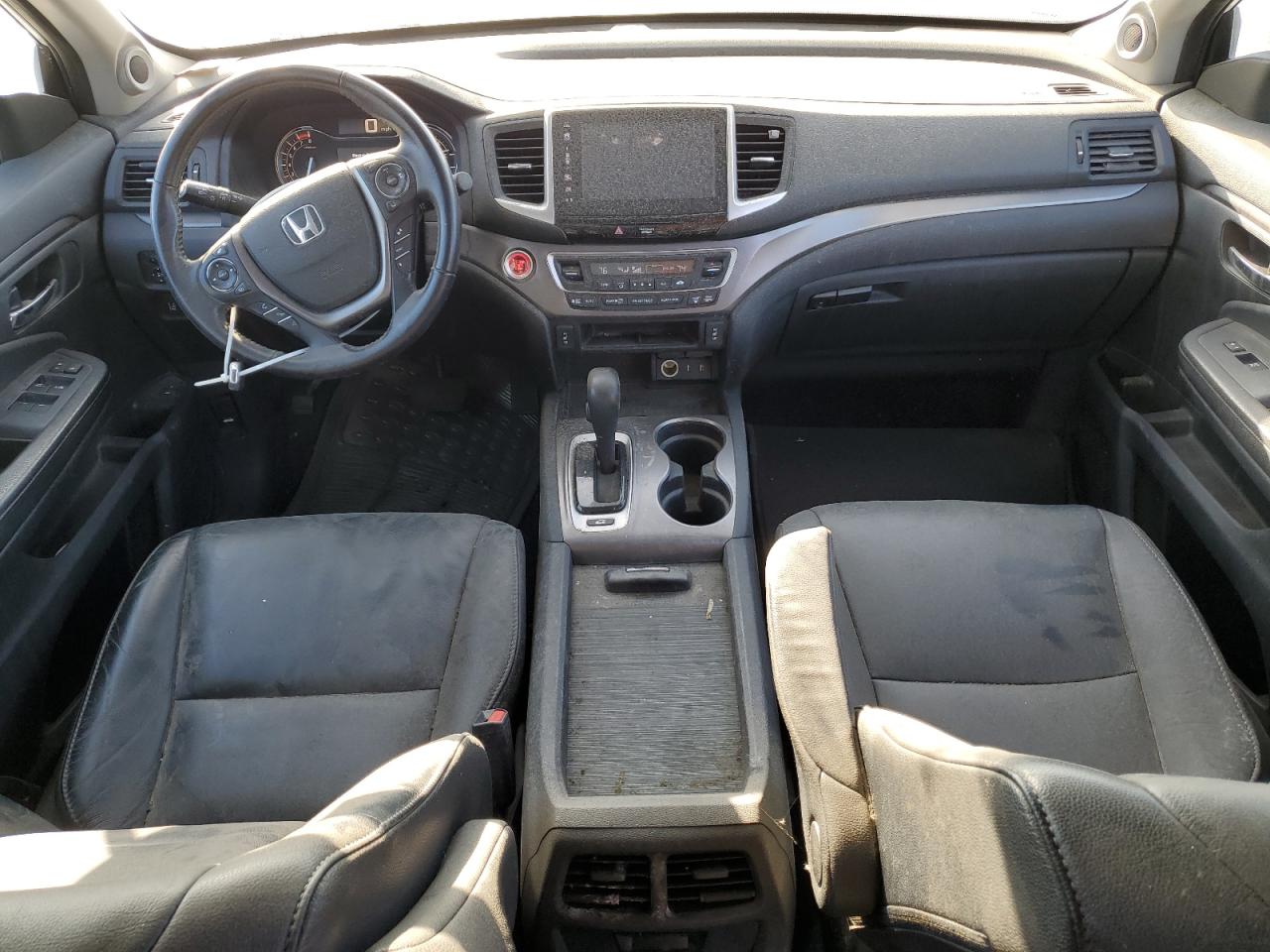 2018 Honda Pilot - Image 8