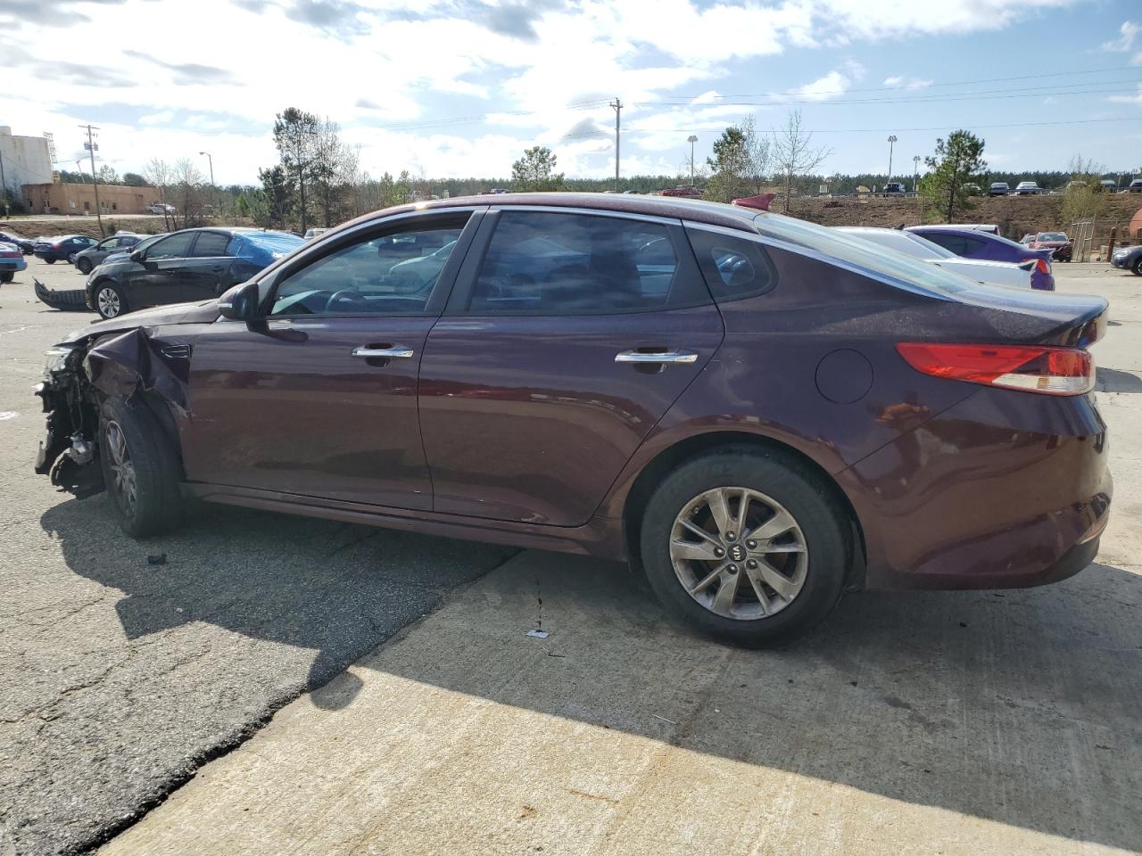 2016 Kia Optima - Image 2