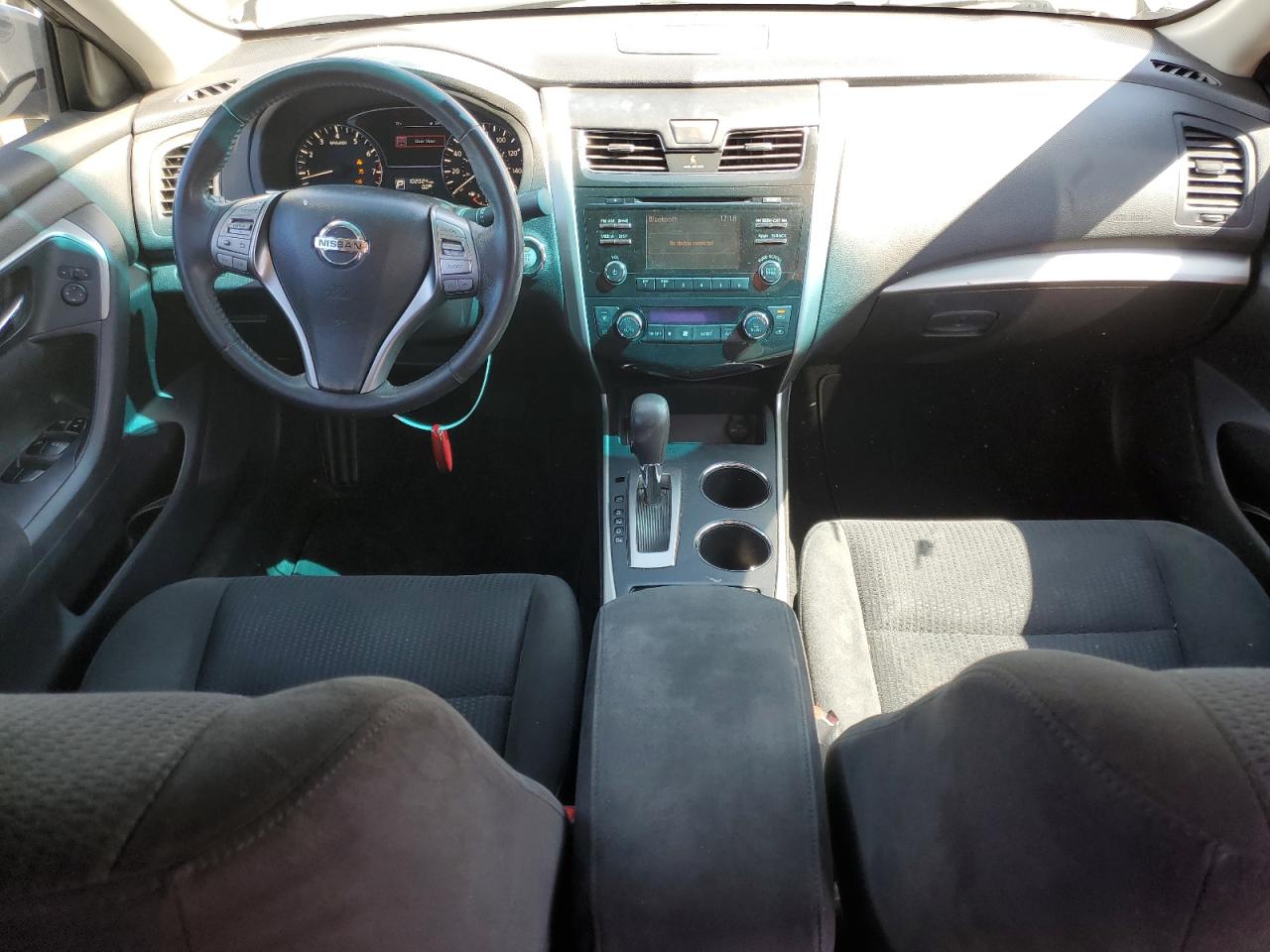 2015 Nissan Altima - Image 8