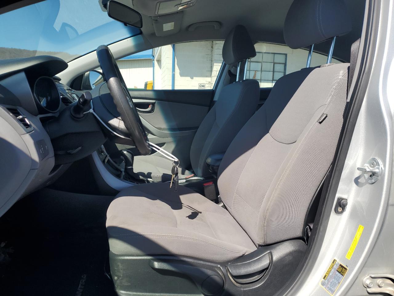 2014 Hyundai Elantra - Image 7