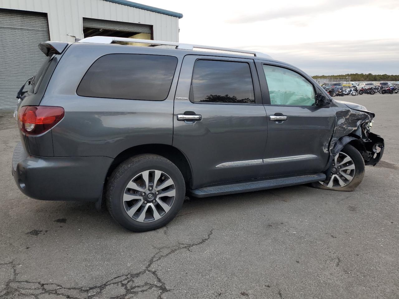 2020 Toyota Sequoia - Image 3