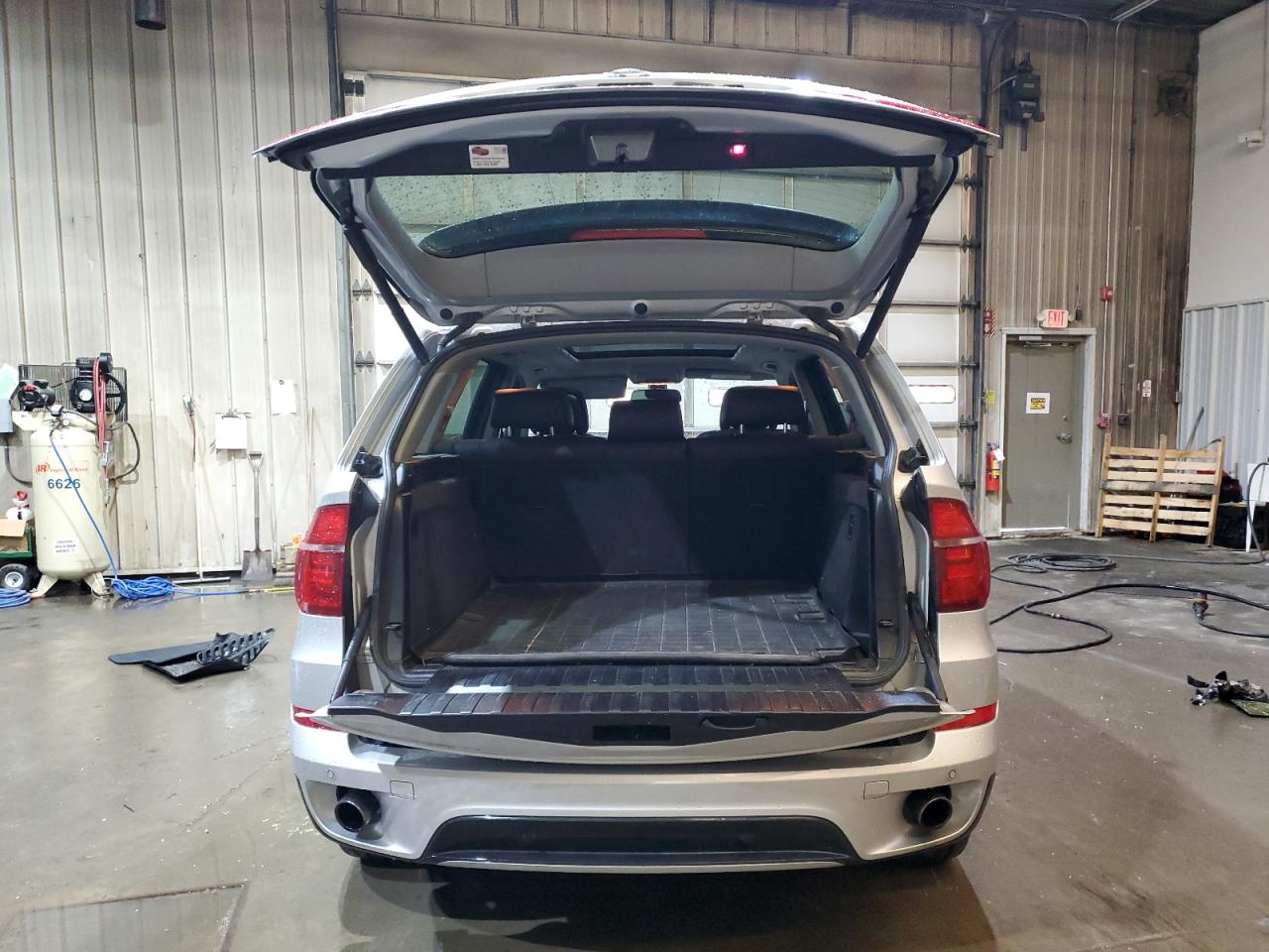 2013 BMW X5 - Image 6