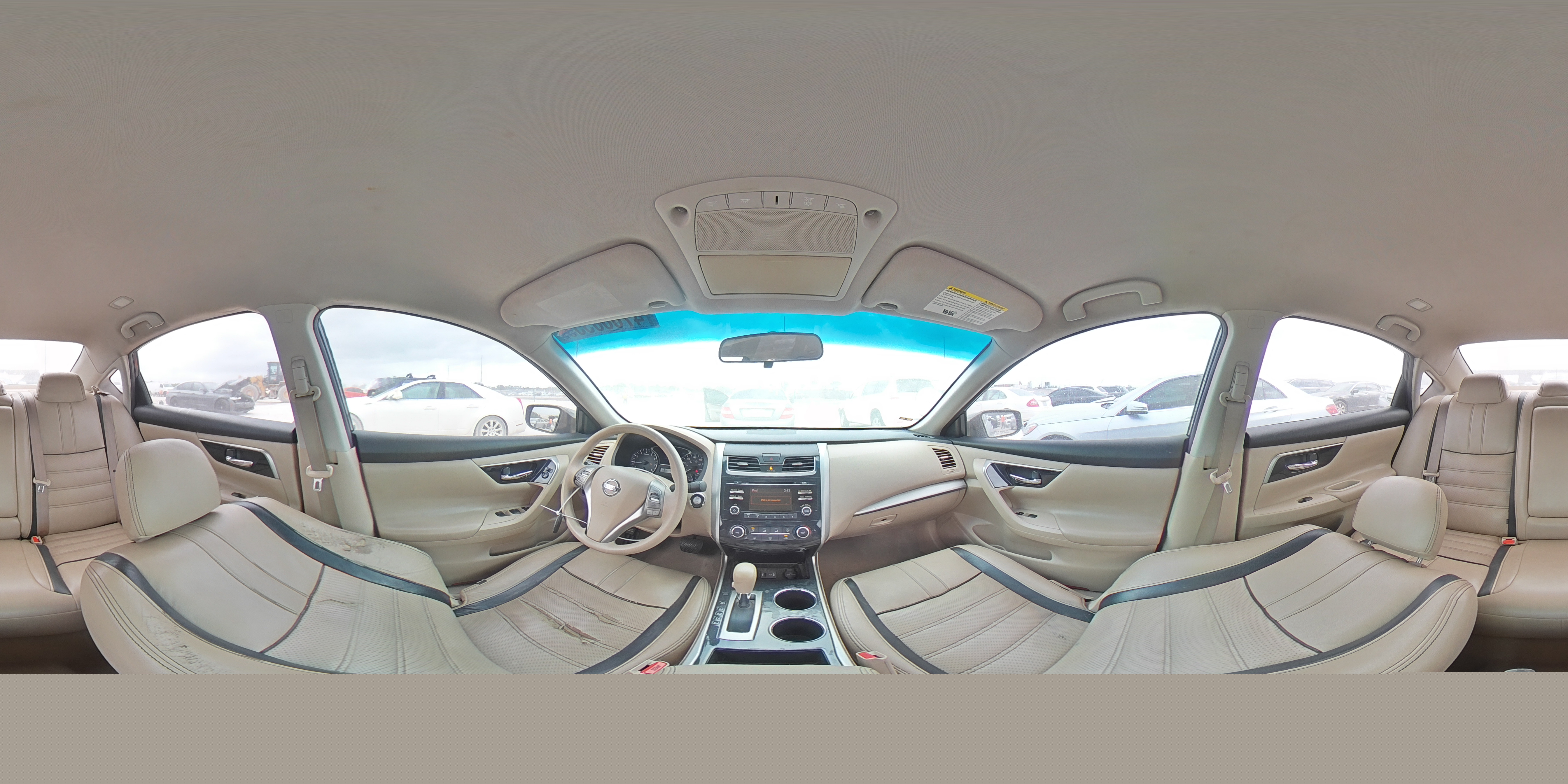 2014 Nissan Altima - Image 14