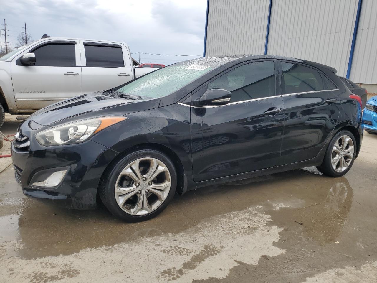 2013 Hyundai Elantra - Image 1