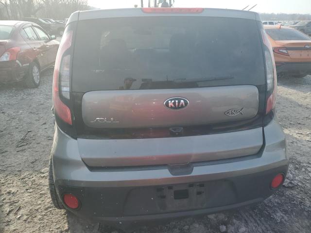  KIA SOUL 2017 Silver