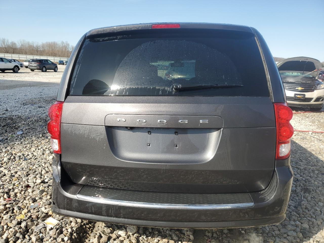 2019 Dodge Caravan - Image 6
