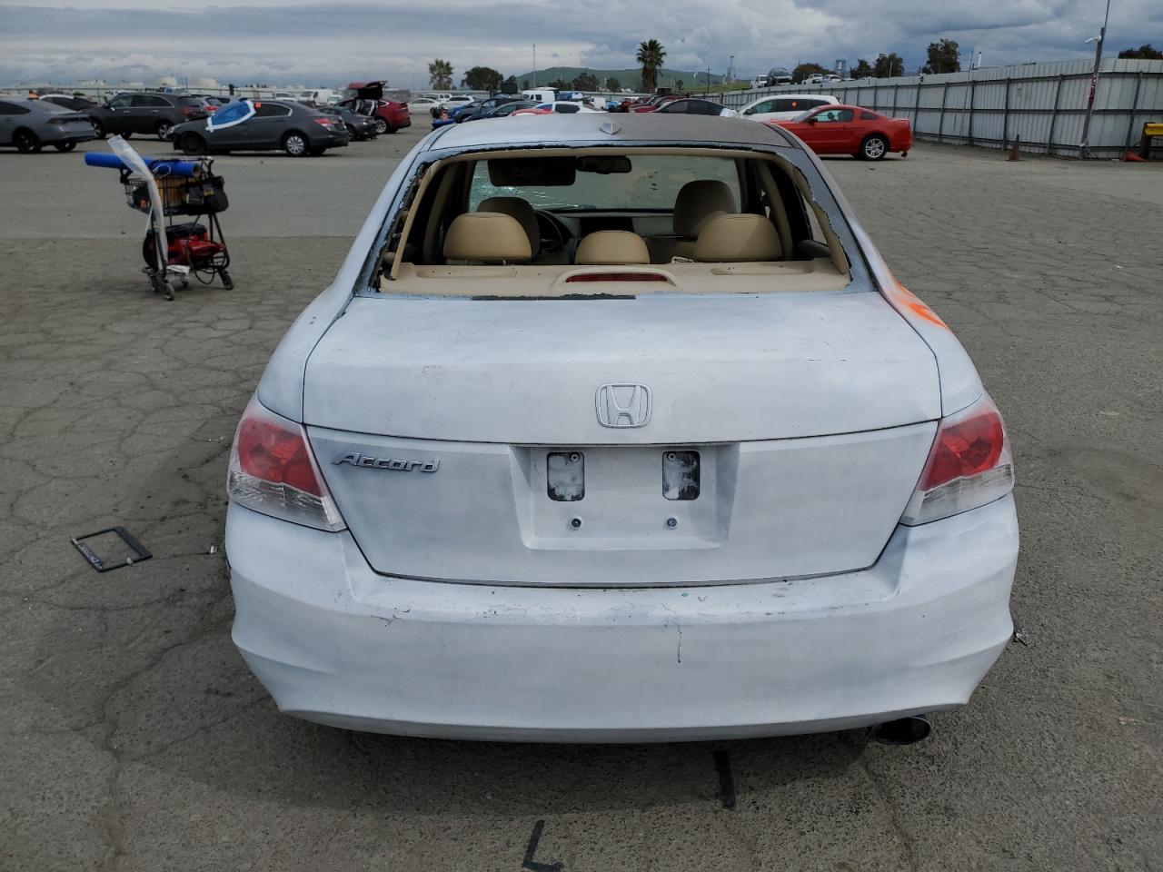 2010 Honda Accord - Image 6