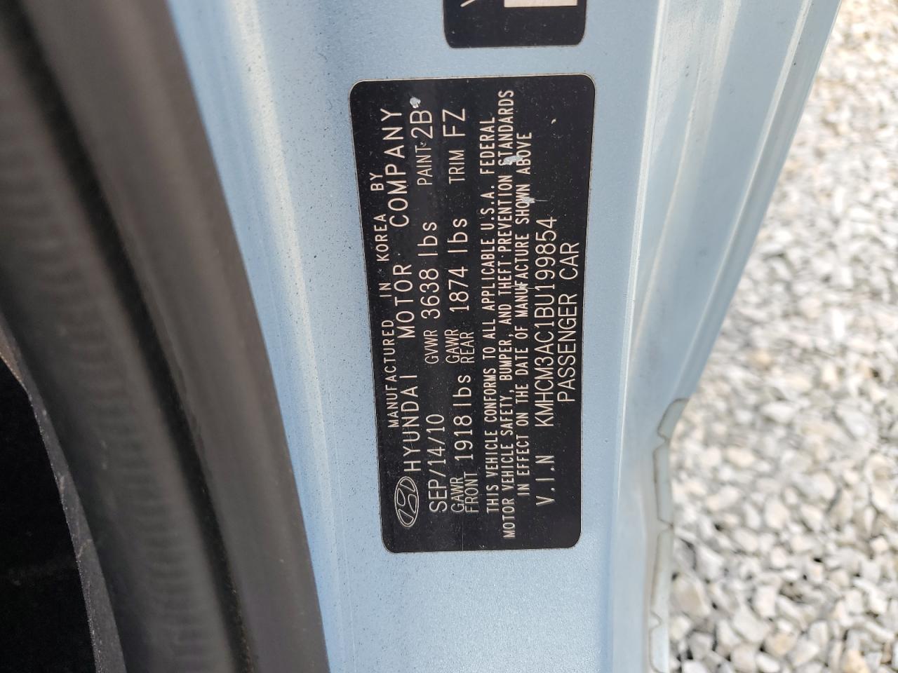 2011 Hyundai Accent - Image 12