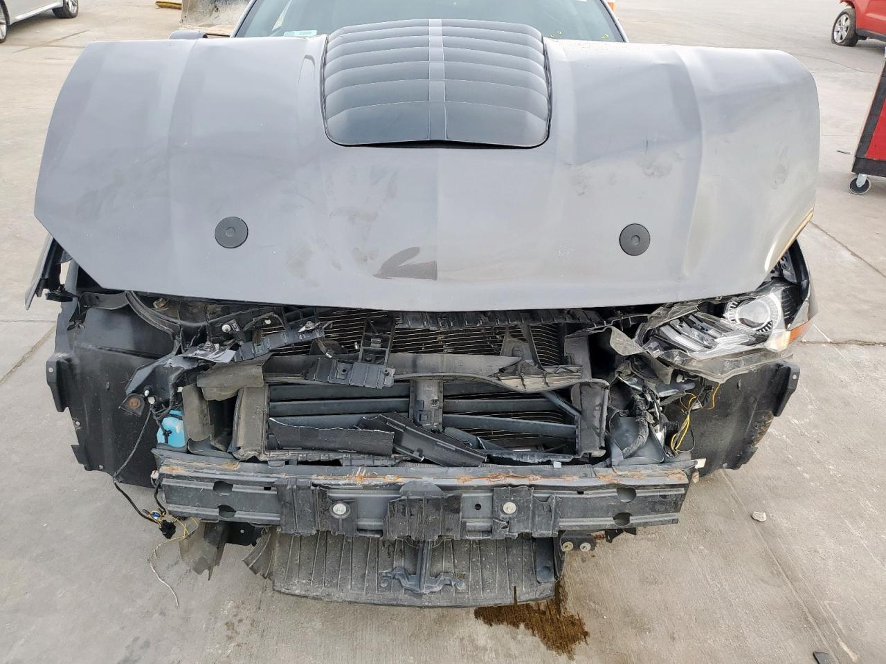 2020 Ford Mustang - Image 11