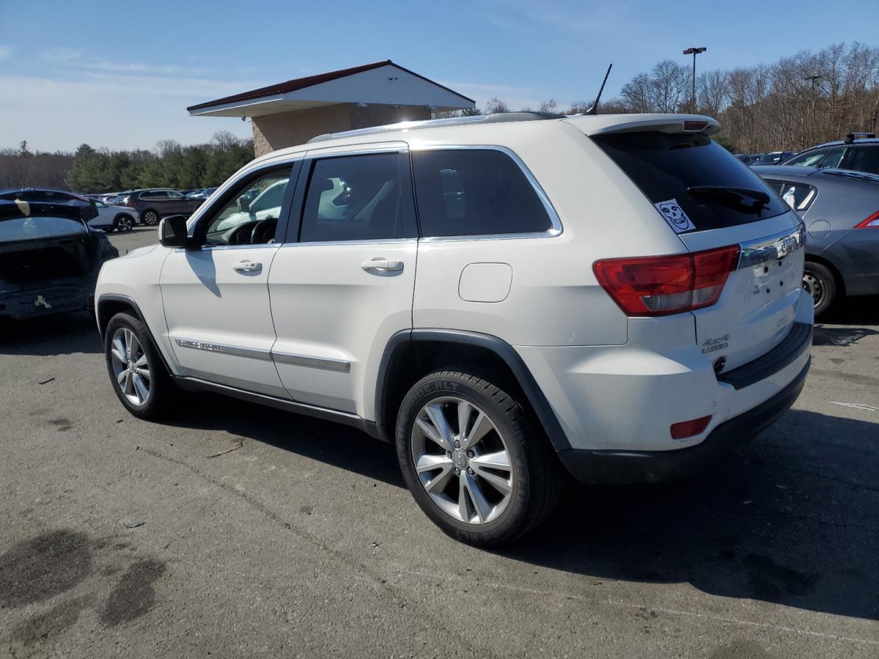 2012 Jeep Grand Cherokee - Image 2