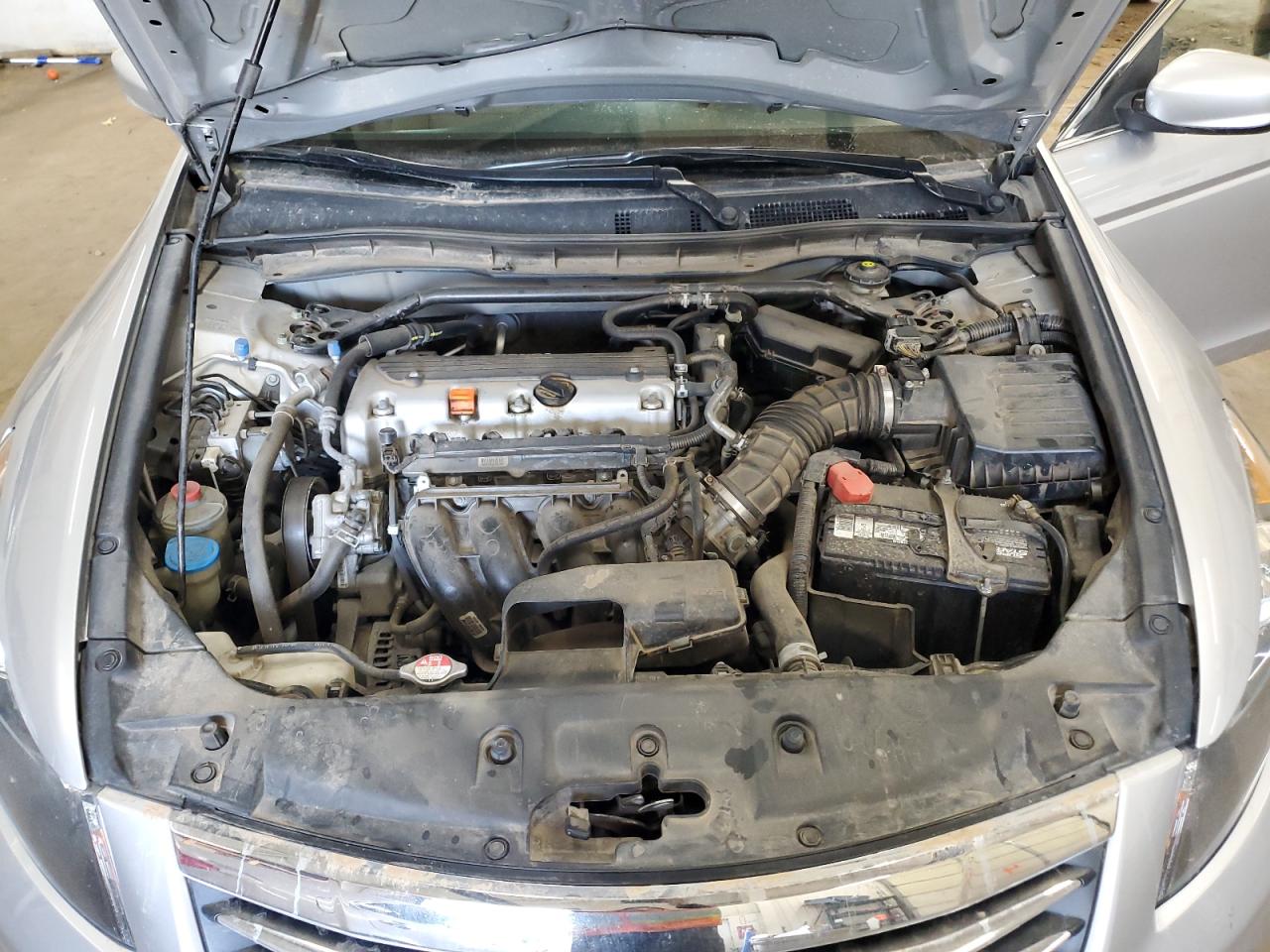 2011 Honda Accord - Image 11