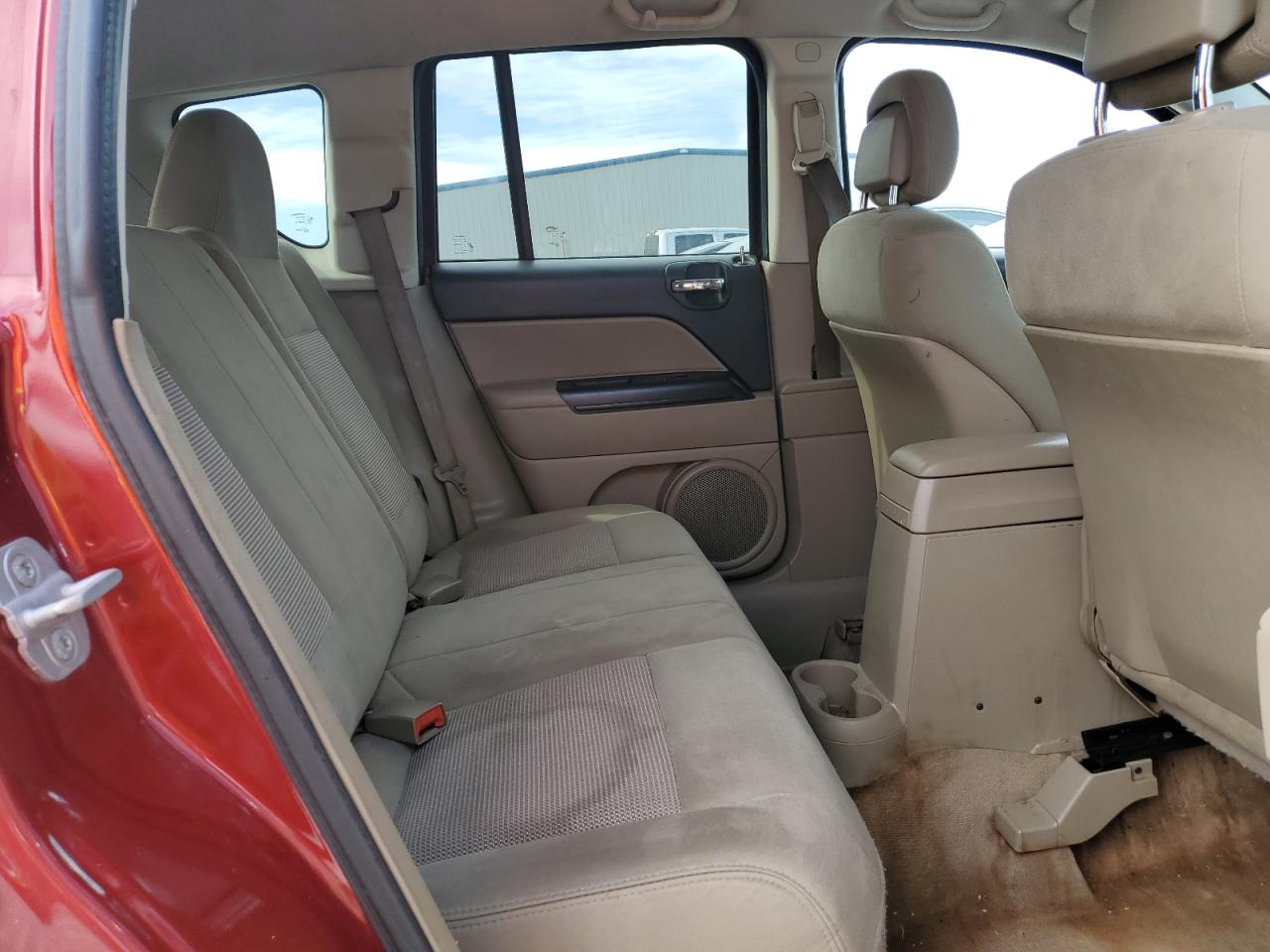 2013 Jeep Compass - Image 11