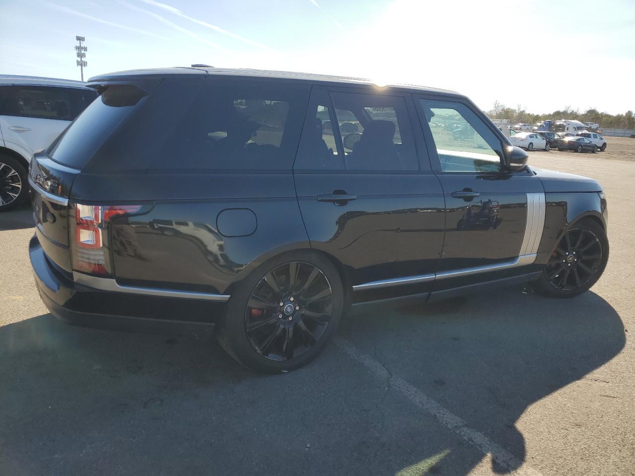 2014 Land Rover Range Rover - Image 3