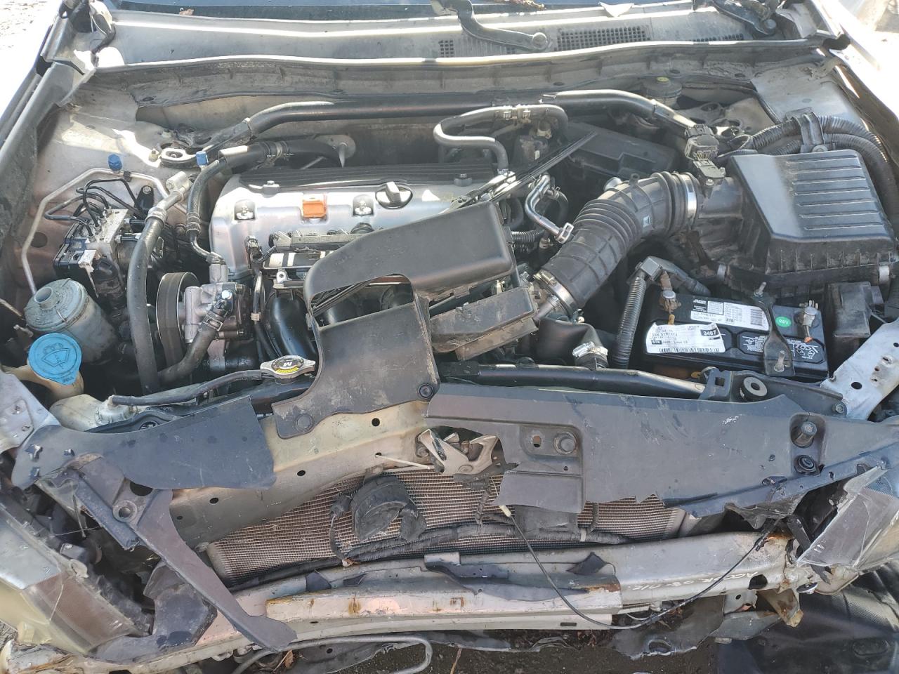 2012 Honda Accord - Image 13