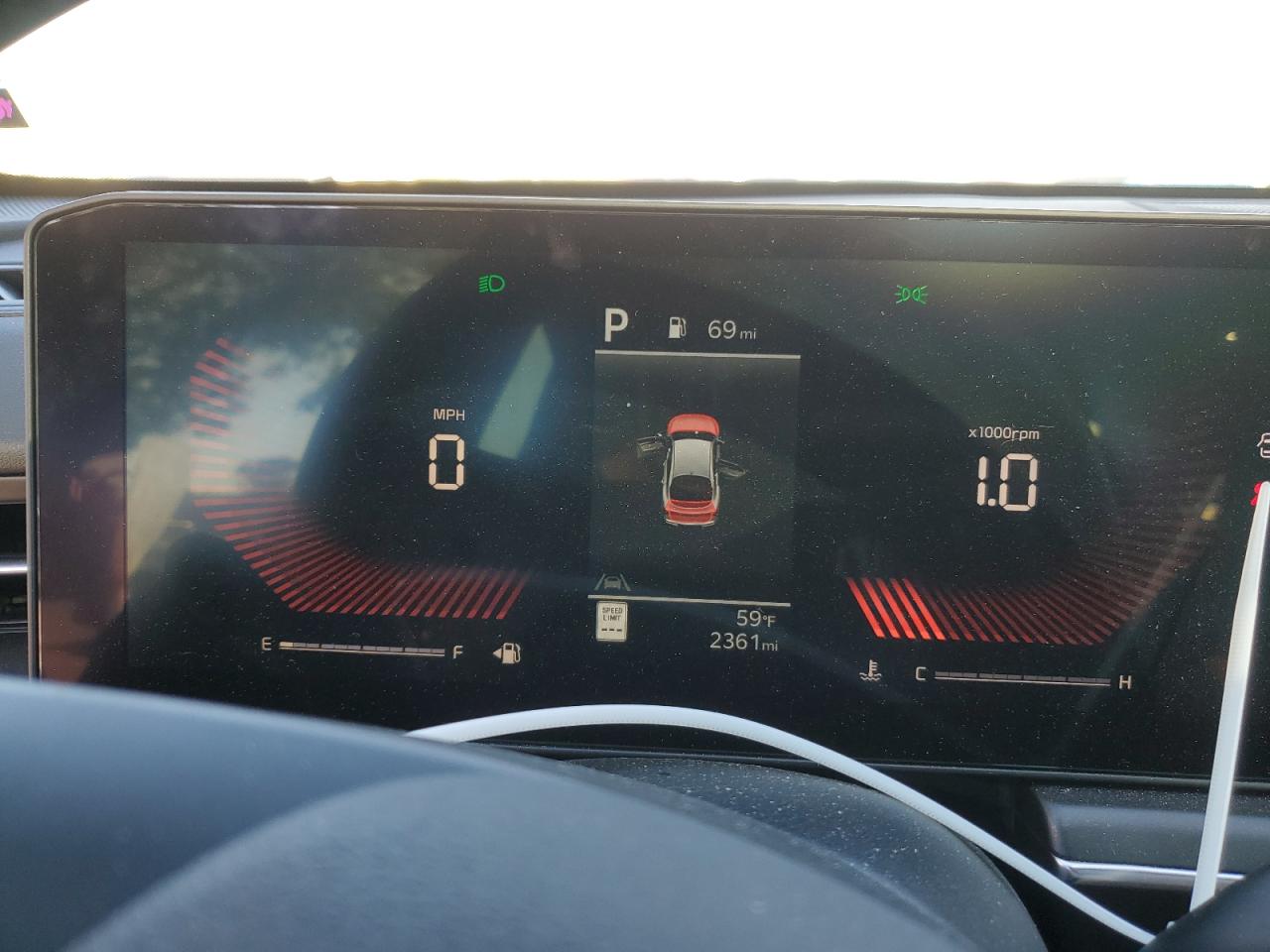 2025 Kia K5 - Image 9