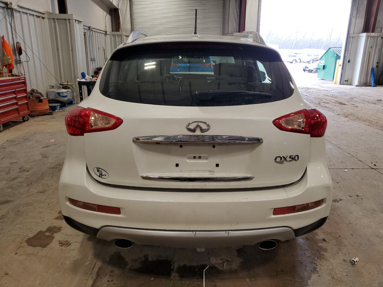 2016 Infiniti QX50 - Image 6