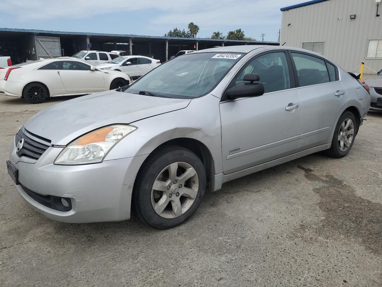 2009 Nissan Altima - Image 1