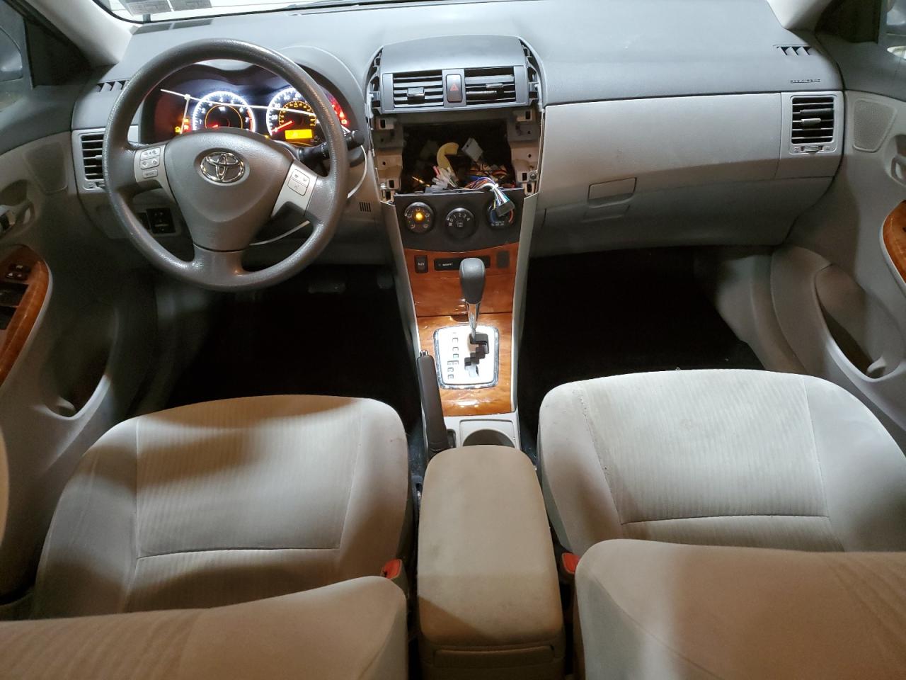 2009 Toyota Corolla - Image 8