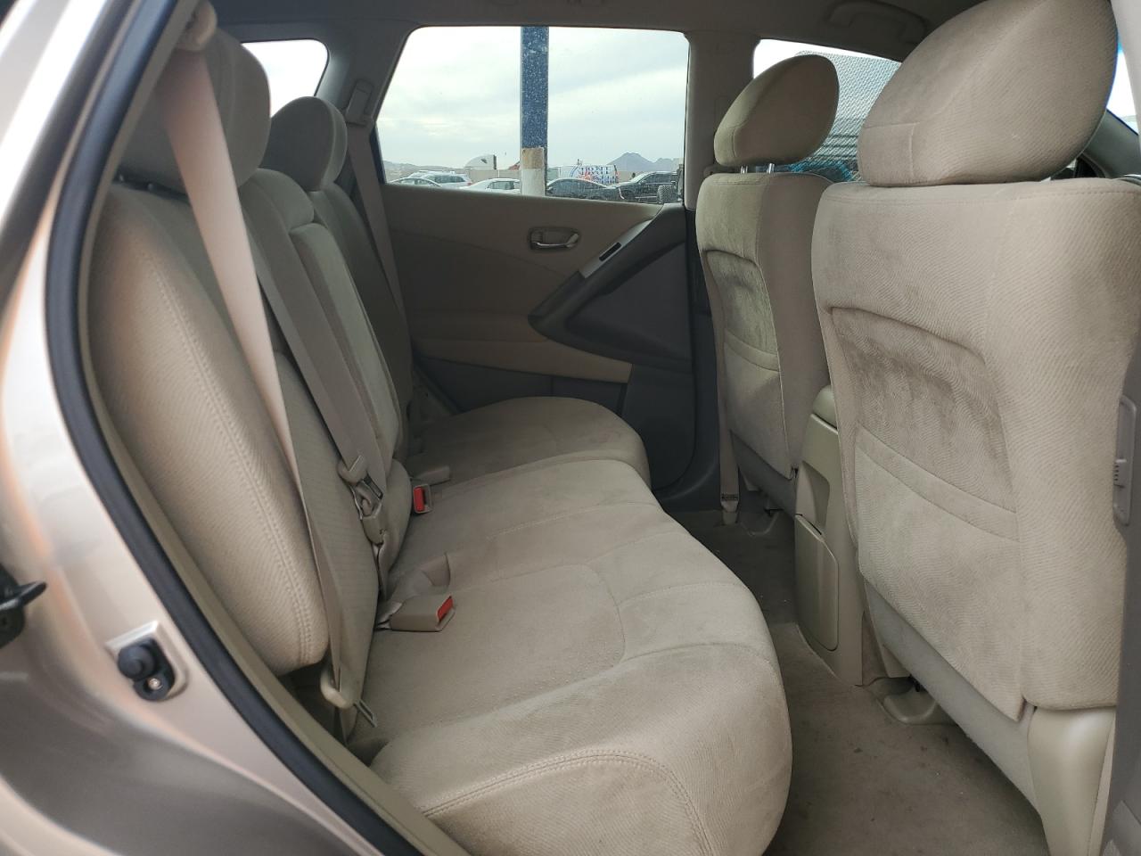 2010 Nissan Murano - Image 11