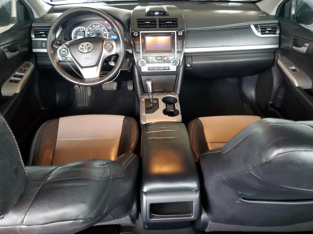 2012 Toyota Camry - Image 8
