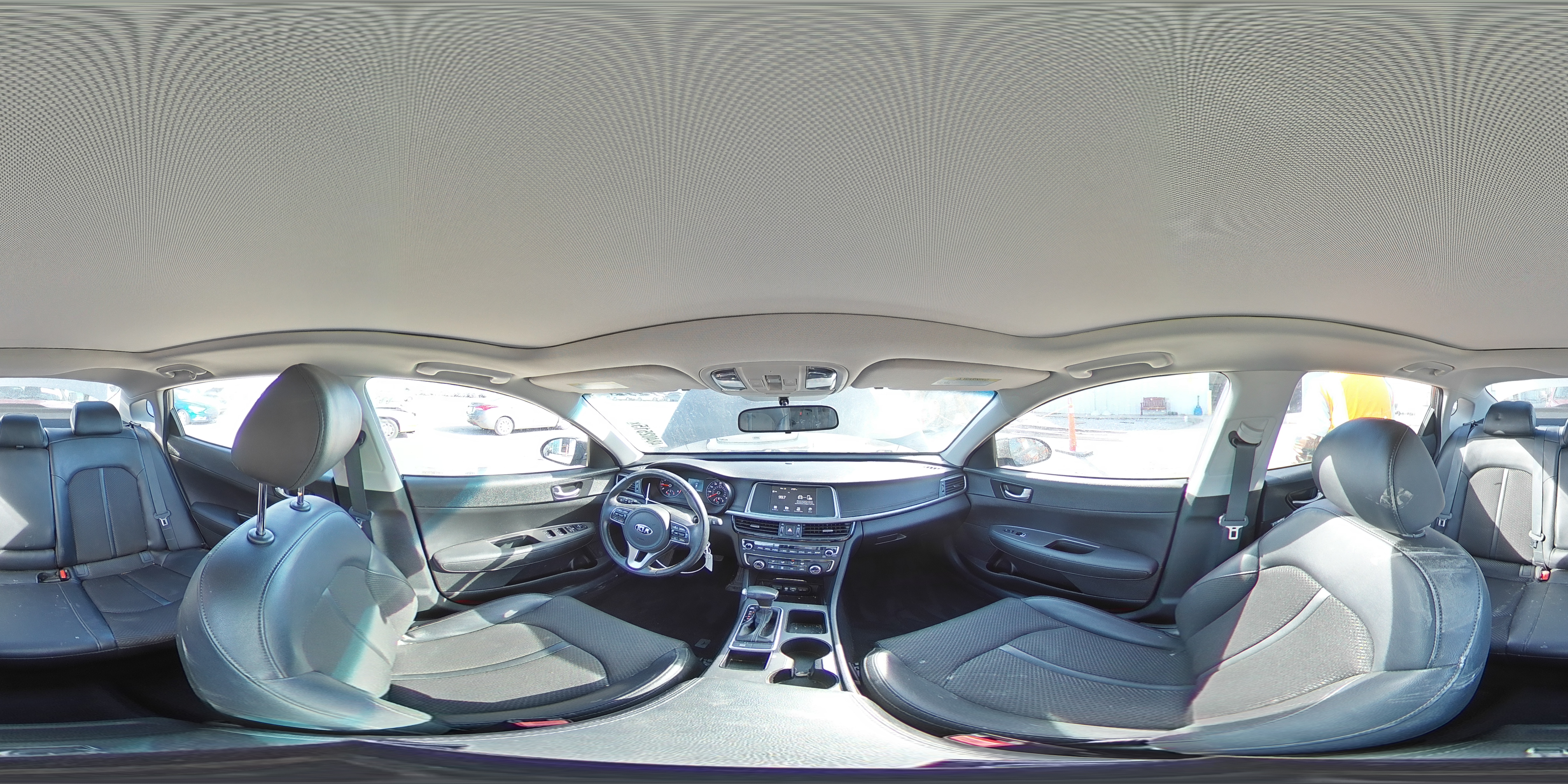 2018 Kia Optima - Image 15