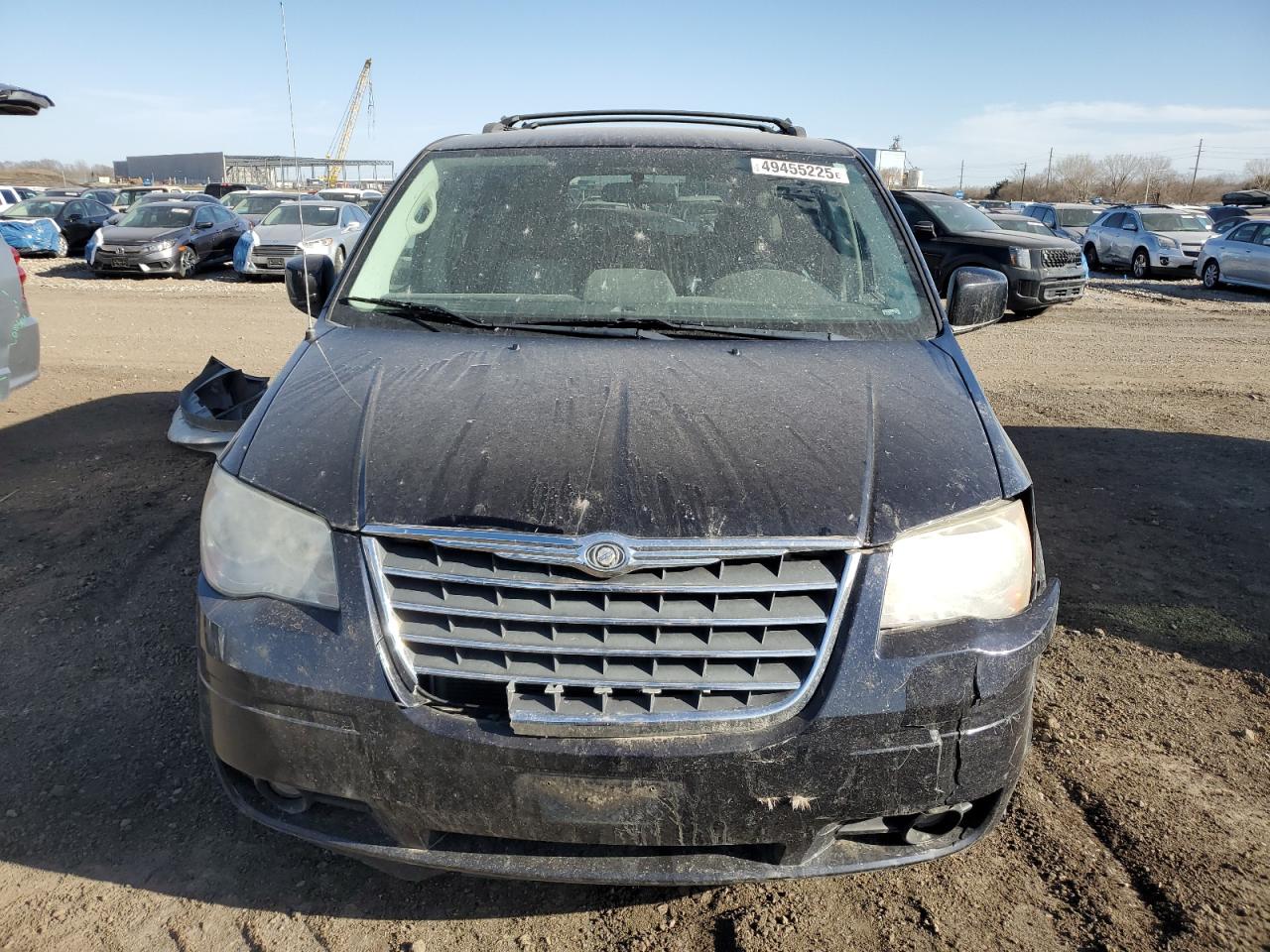 2010 Chrysler Town & Country - Image 5