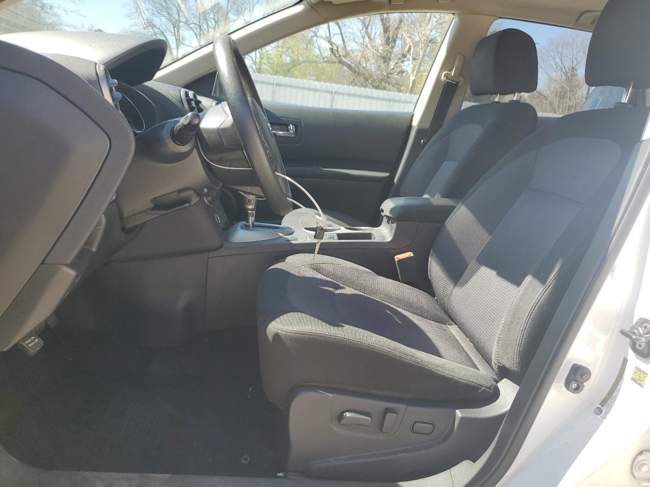 2013 Nissan Rogue - Image 7