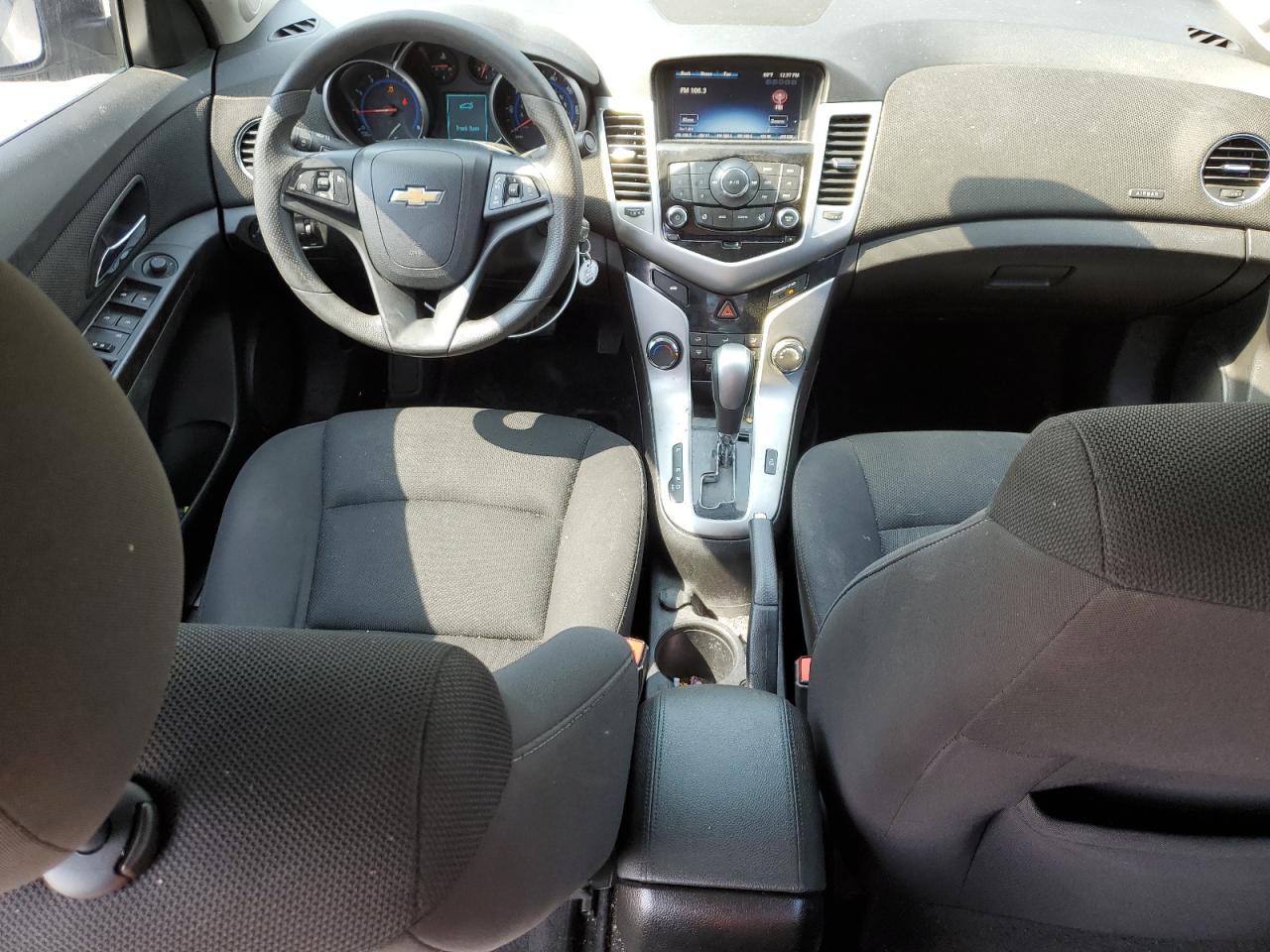 2015 Chevrolet Cruze - Image 8