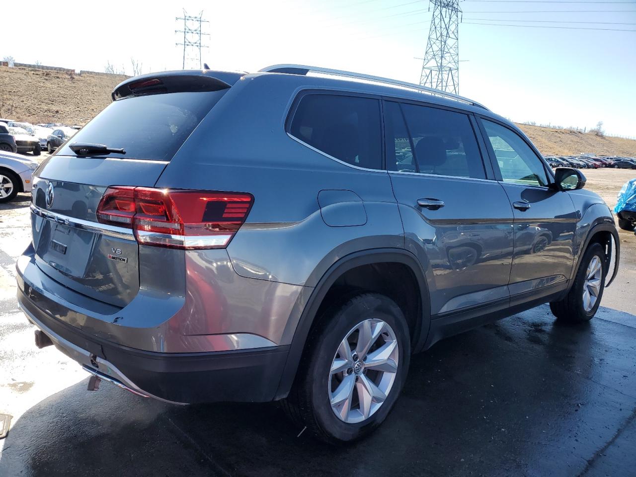 2018 Volkswagen Atlas - Image 3