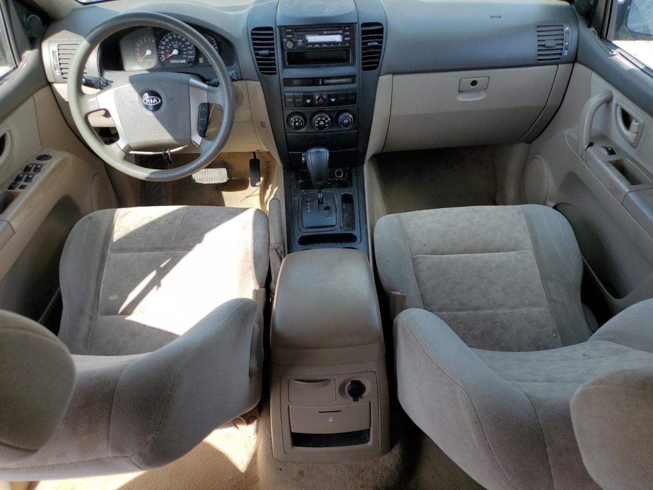 2006 Kia Sorento - Image 8