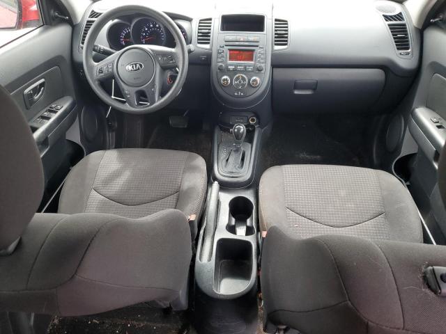 Parquets KIA SOUL 2013 Czerwony