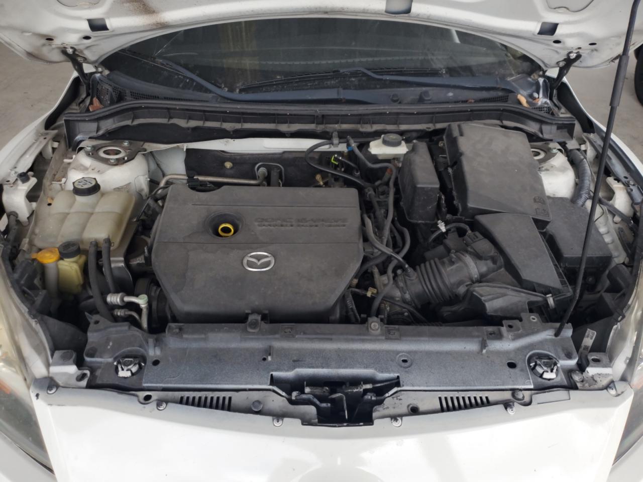 2012 Mazda 3 - Image 11