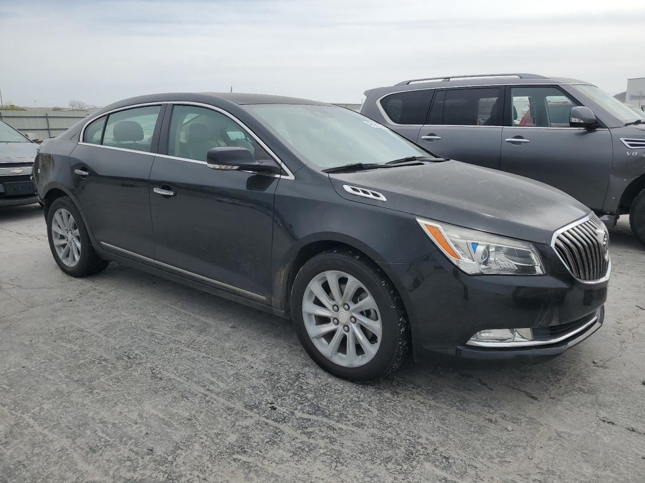 2016 Buick LaCrosse - Image 4