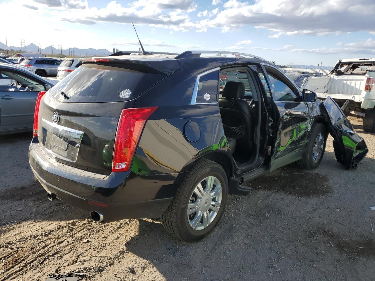 2011 Cadillac SRX - Image 3