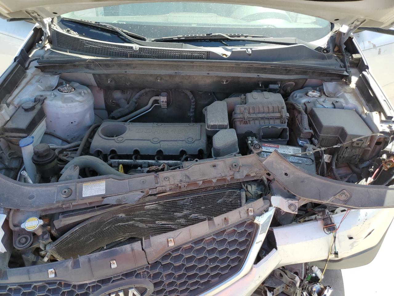 2011 Kia Sorento - Image 12