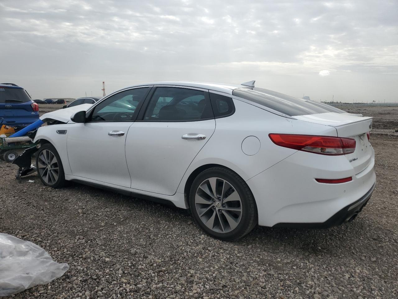 2019 Kia Optima - Image 2