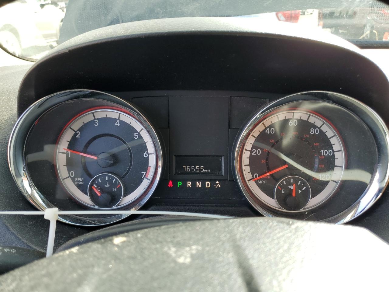 2015 Dodge Caravan - Image 9