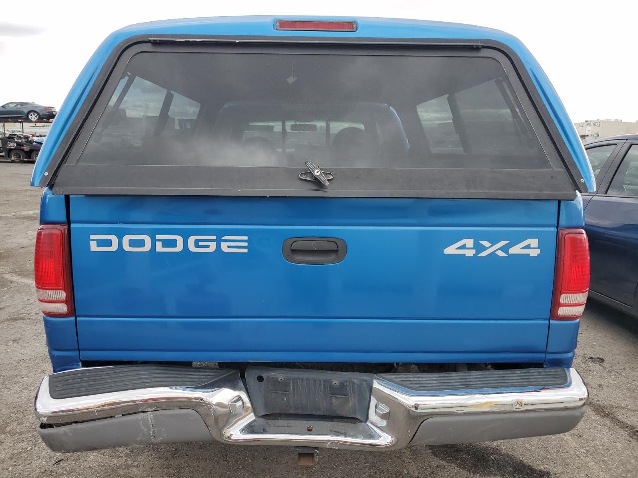 1999 Dodge Dakota - Image 6