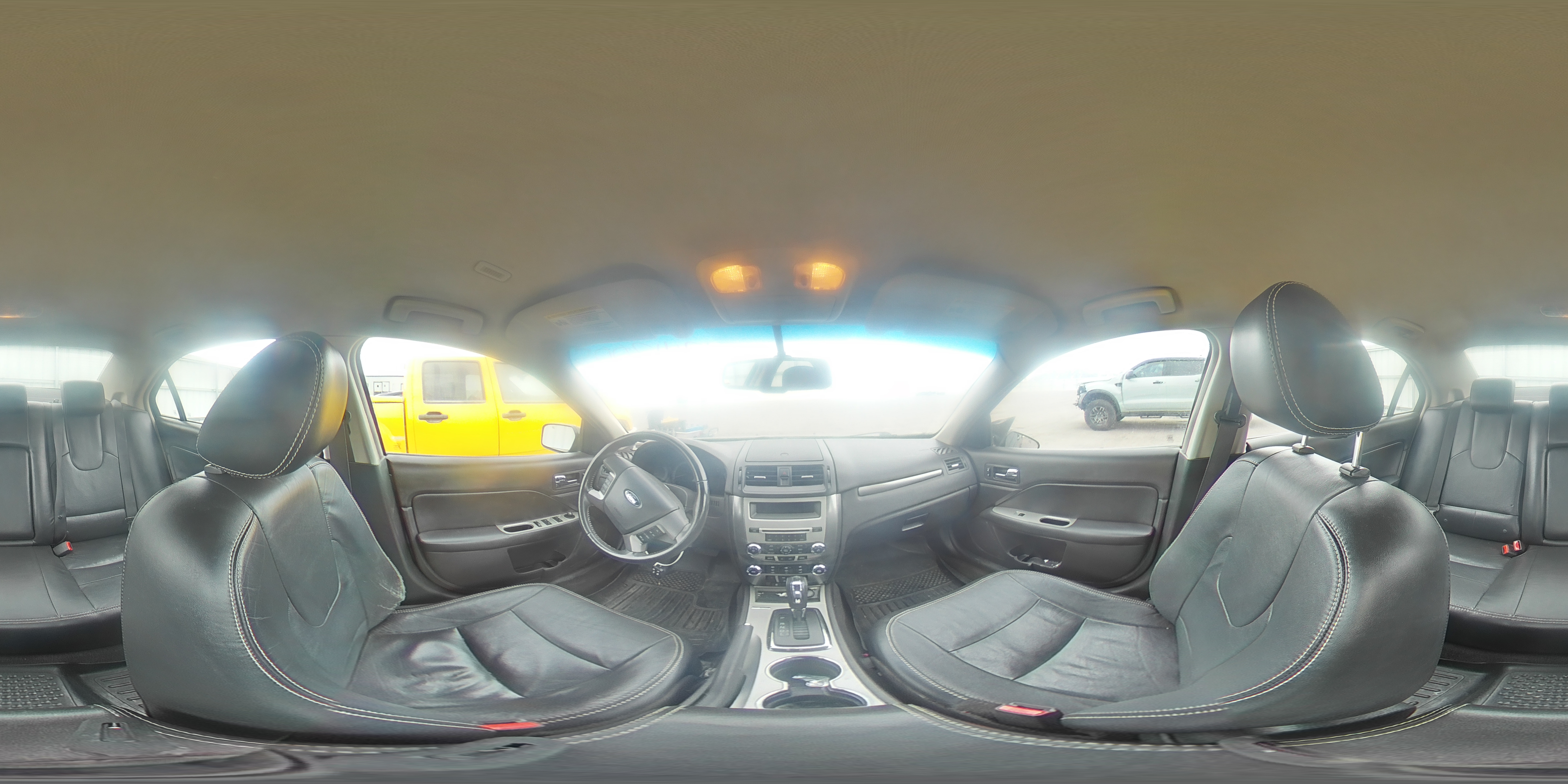 2010 Ford Fusion - Image 13