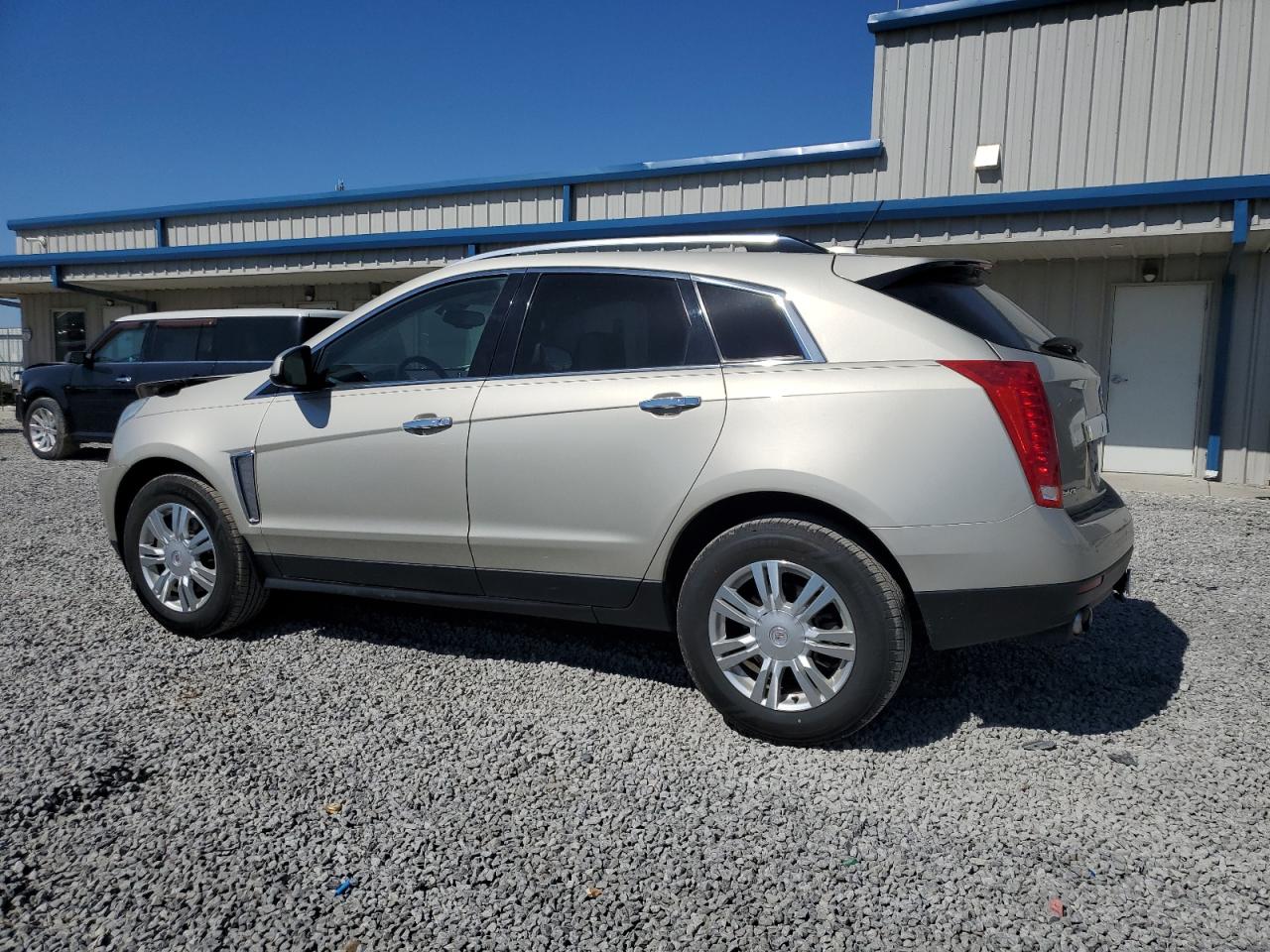 2016 Cadillac SRX - Image 2