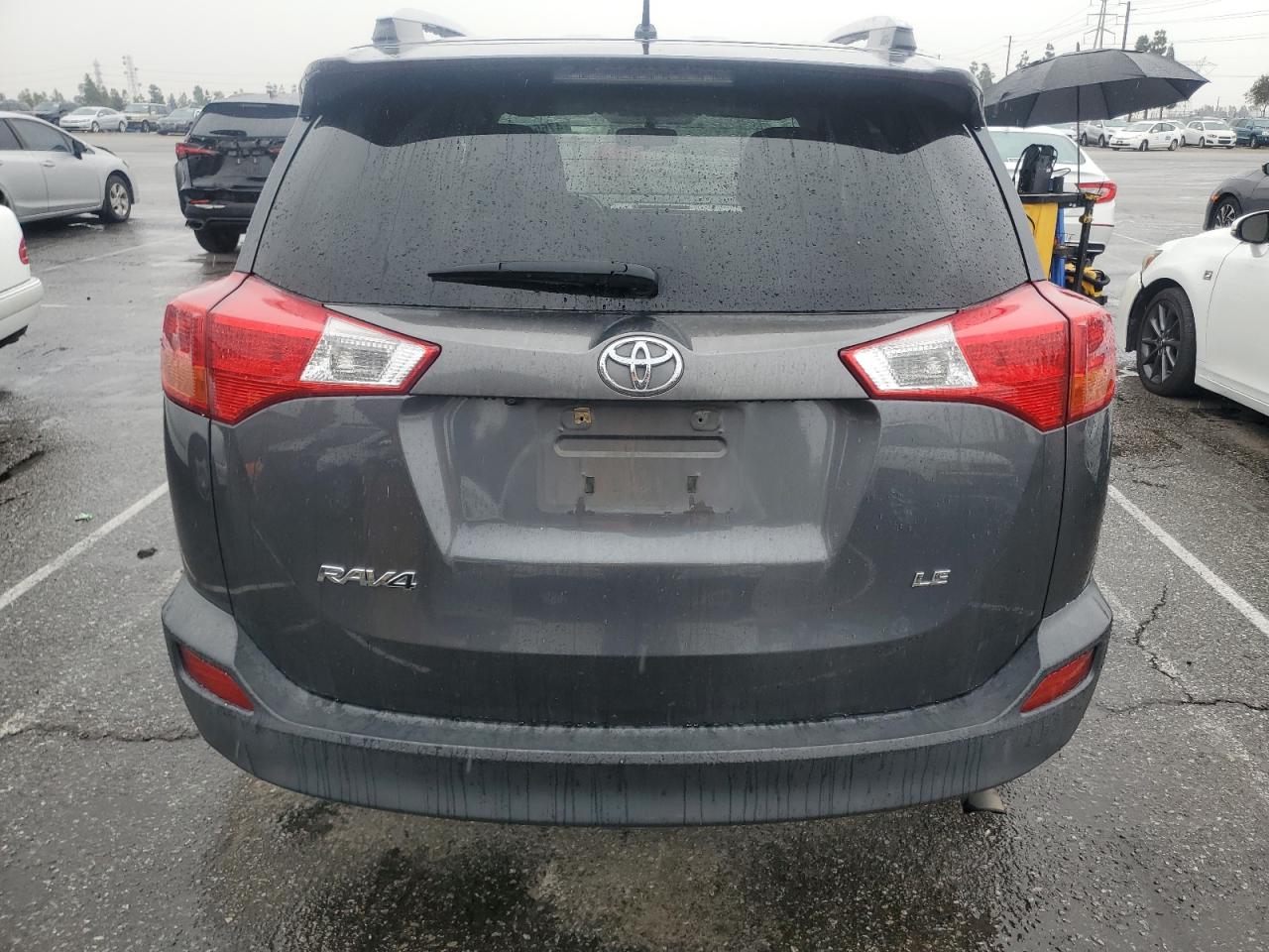2015 Toyota RAV 4 - Image 6