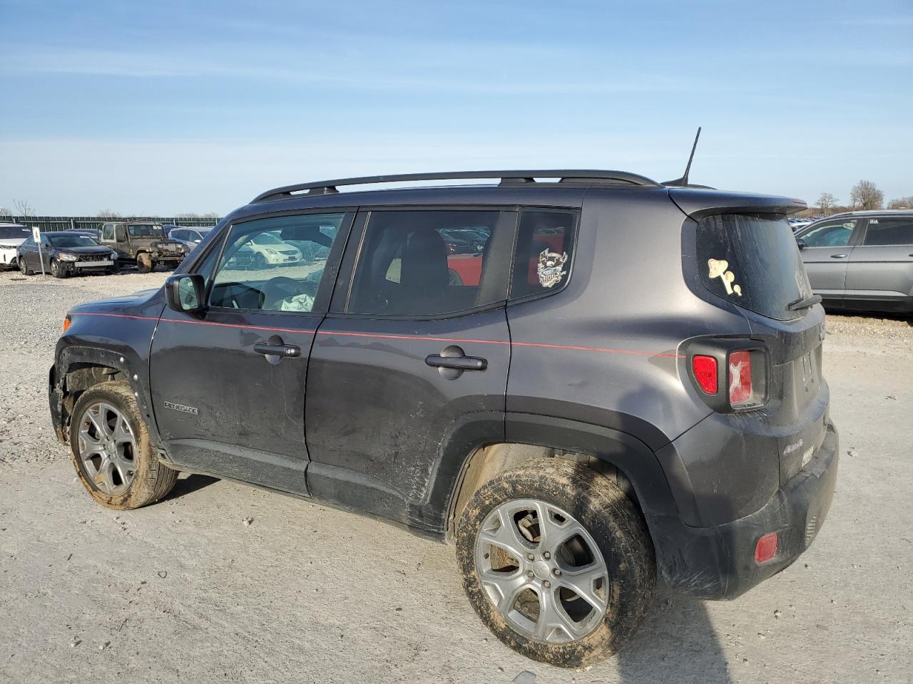 2019 Jeep Renegade - Image 2