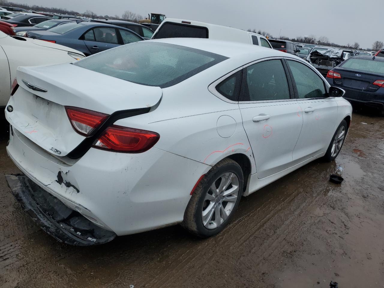 2015 Chrysler 200 - Image 3