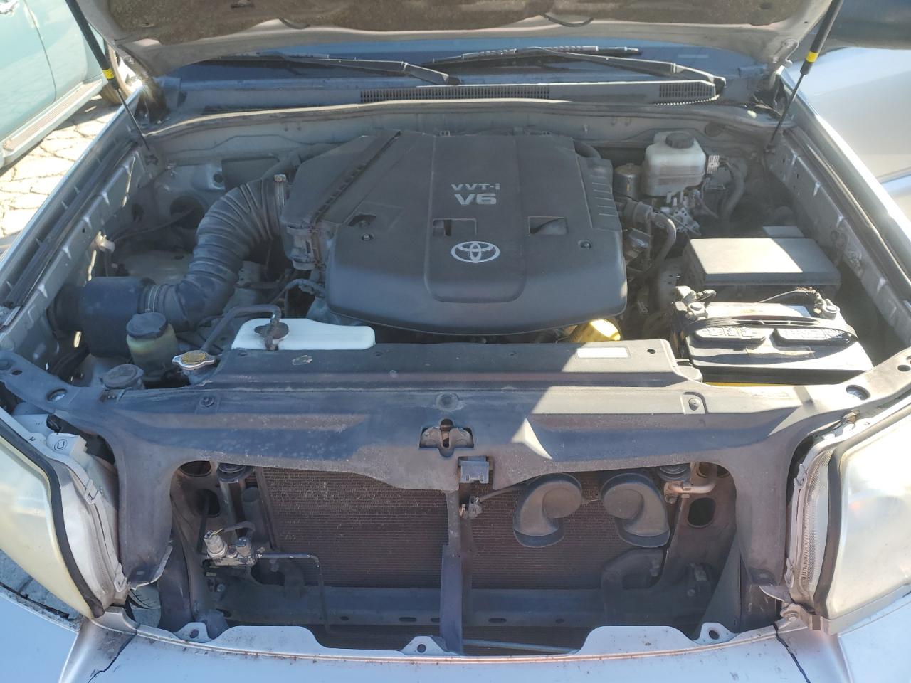 2007 Toyota 4Runner - Image 13