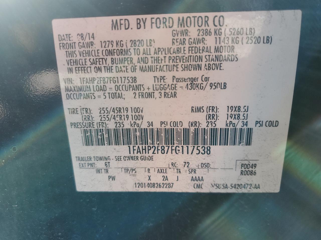 2015 Ford Taurus - Image 13