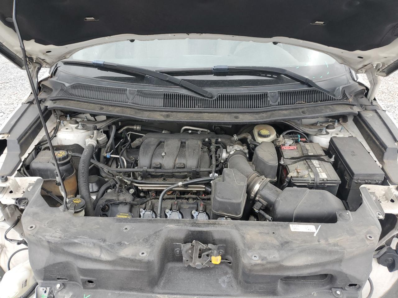 2013 Ford Explorer - Image 12
