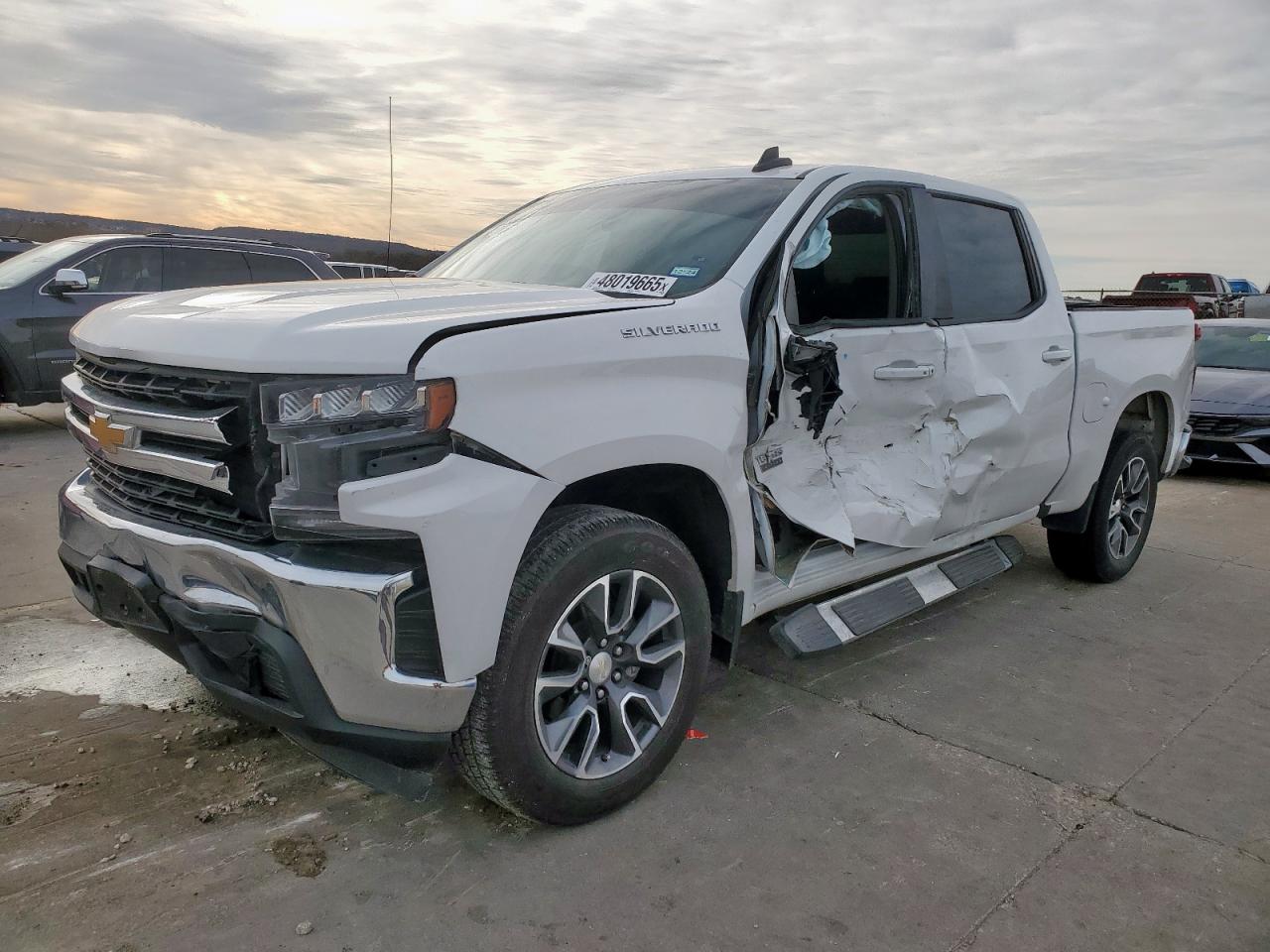 2020 Chevrolet Silverado C1500 Lt for Sale in Grand Prairie, TX - Side